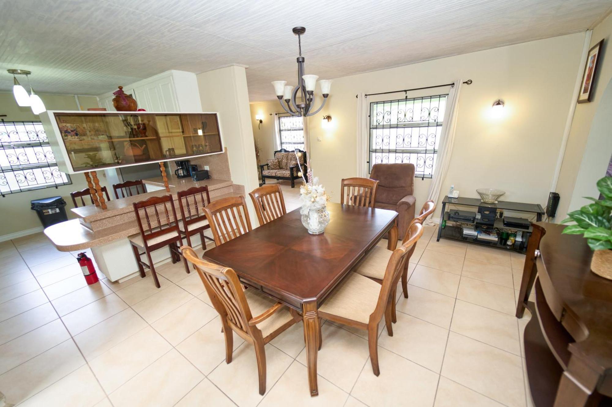 Spacious 3-Bedroom Home - Regency Park Bridgetown Exterior photo